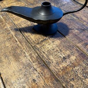 Elegant Rubbed Bronze Vintage Metal Oil Lamp